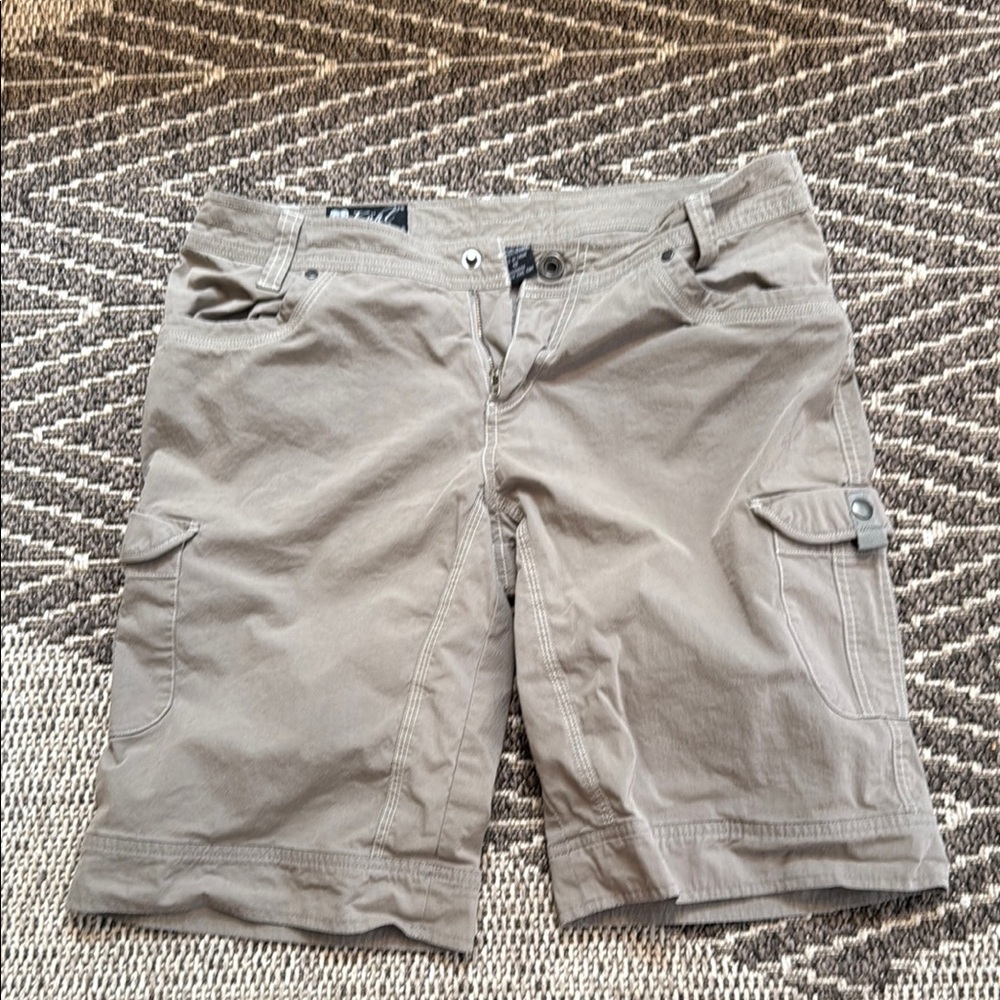 Kuhl Tan Cargo Shorts Relaxed Fit Summer Essential